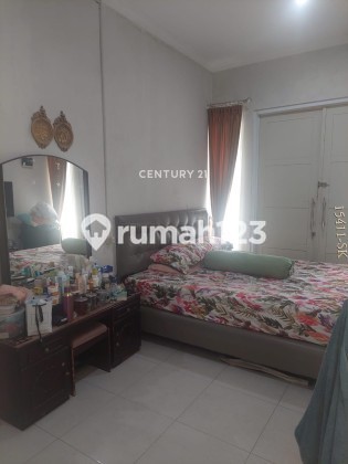 Dijual Rumah 2 Lantai Siap Huni di Sektor 3 Bintaro Jaya 2