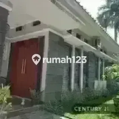 For Sale Strategic Hook House on Boulevard Sector 9 Bintaro Jaya