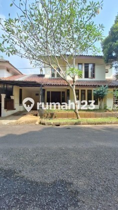 Ready-to-Occupy House with One Gate System for Sale in Bintaro Sector 8 1