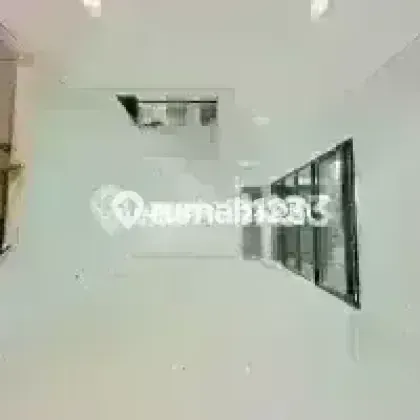 Rumah Brand New Posisi Hook di Discovery Bintaro 2