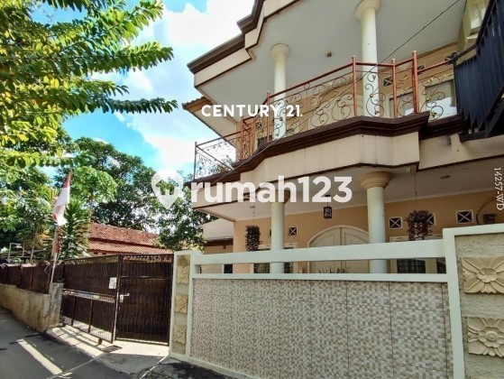 Dijual Kost Exclusive Rumah Nempel Kampus Stan Bintaro 1