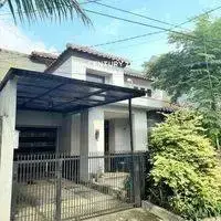 Dijual Cepat Rumah Posisi Depan Belakang Strategis Di Bintaro