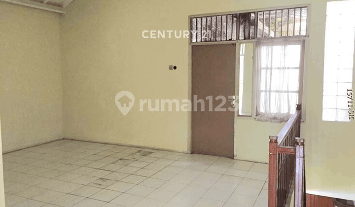 Dijual Rumah 2 Lantai di Jalan Cucur Bintaro Sektor 4 2