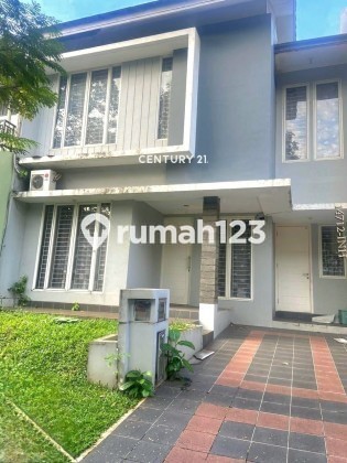 Hunian Premium di Emerald View Bintaro Depan Taman
