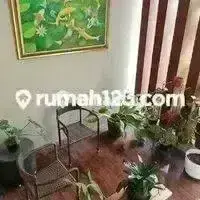 Rumah Luas Siap Huni Split Level di Kebayoran Residence Bintaro 2