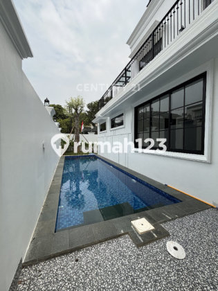 Dijual Rumah Hook Brandnew Ada Kolam Renang di Bintaro Sektor 9