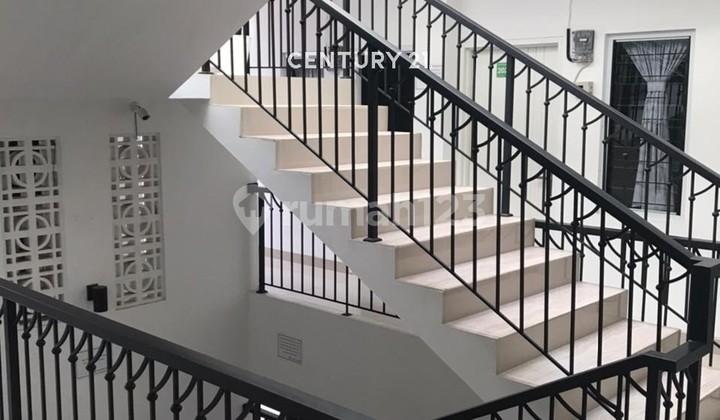 Dijual Rumah Kost Desain Minimalis di Sektor 5 Bintaro Jaya bisa Dijadikan Pasive Income
