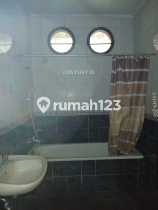 Dijual Rumah 2 Lantai Hook di Bintaro Jaya Sektor 9 2