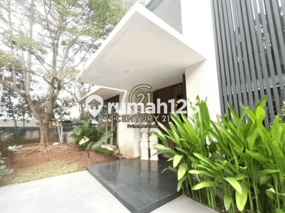 Japanese-Themed House in a Comfortable Cluster with a One Gate System