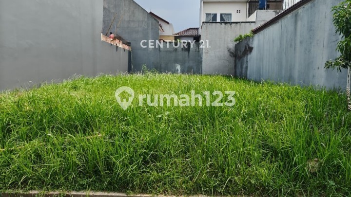 For Sale Plot on Jombang Street, Entering Luxury Complex in Bintaro For Sale Plot on Jombang Street, Entering Luxury Complex in Bintaro
