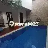 Rumah Cantik Siap Huni Furnished Ada Pool Bintaro Jaya Sektor 9 1