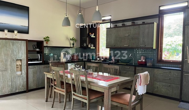 Rumah Mewah Didalam Cluster di Jual Graha Taman Bintaro 2