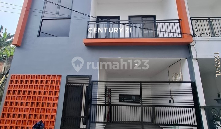 Dijual rumah brand New 3 lantai di Pondok Ranji Dijual rumah brand New 3 lantai di Pondok Ranji