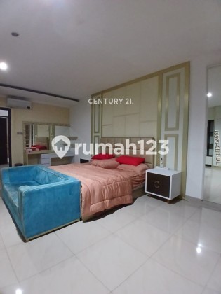 Dijual Rumah Semi Furnished Siap Huni di Kebayoran Bintaro 2