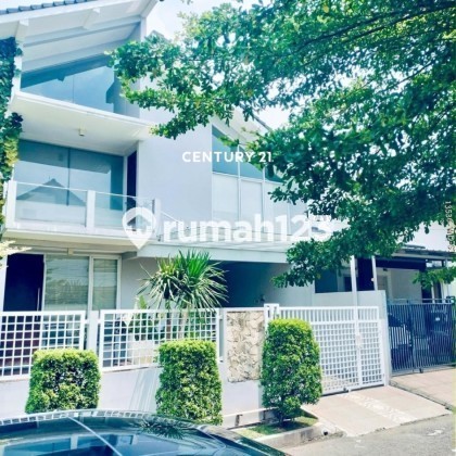 Rumah Bagus Posisi Hook Bintaro Jaya Sektor 9