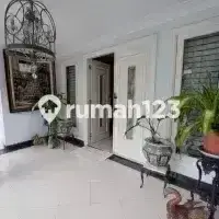 Rumah Bagus 2 Lantai SHM di Riverpark Bintaro Jaya Sektor 8 2