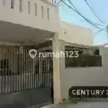 Dijual Rumah Dua Lantai Sektor 3 Dekat Bintaro Plaza