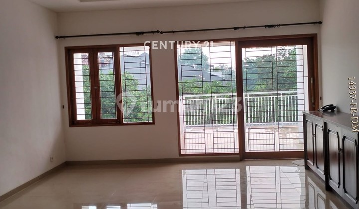 Dijual Rumah di Pondok Indah Jakarta Selatan Siap Huni Lingkungan Perumahan