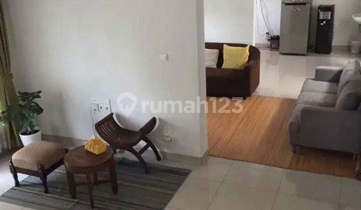 Rumah Rendeng Di Summarecon Bandung Cluster Dayana 2