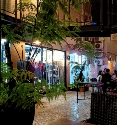 Tempat Usaha + Hotel Di Jl. Merdeka Bandung