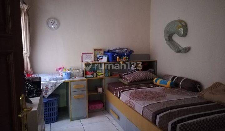 Disewakan Rumah di Jl. Cigadung Raya Barat, Bandung 2