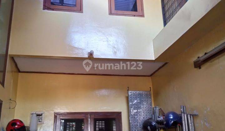 Disewakan Rumah di Jl. Cigadung Raya Barat, Bandung 9
