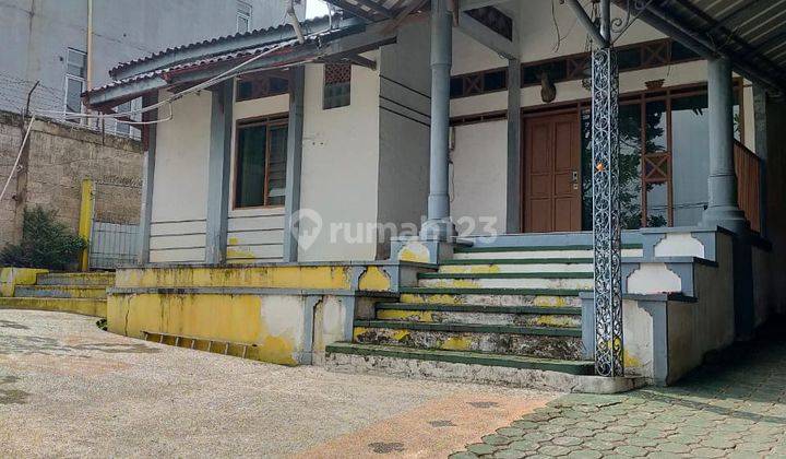 Dijual Rumah Hitung Tanah di Jl. Dakota, Bandung 2