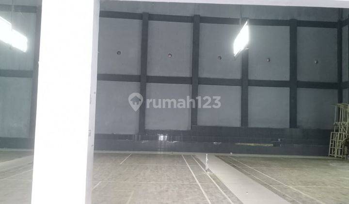 Tanah dan Bangunan di Jl. Ciburial, Lembang 2