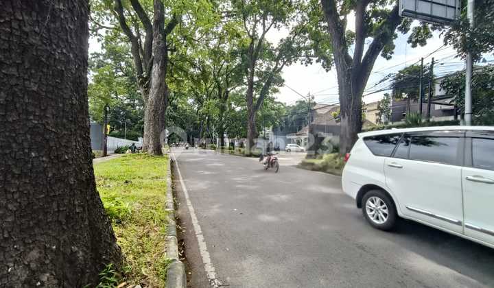 Tanah dan Bangunan di Jl. Cipaganti Bandung Tanah dan Bangunan di Jl. Cipaganti Bandung