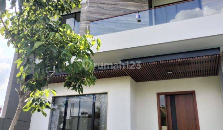 Rumah Pakuwon Indah Dekat Graha Famili Citraland Wiyung 2