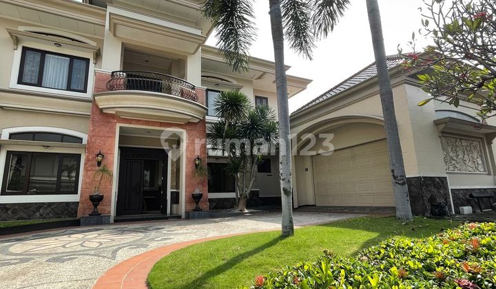 Rumah Taman Hunian Satelit Dekat Graha Famili Bukit Darmo Golf Citraland