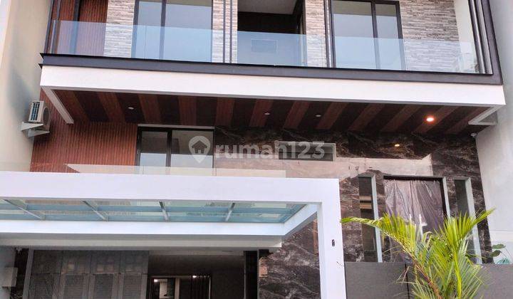 Rumah Citraland Baru Minimalis Gress 3 Lantai 12