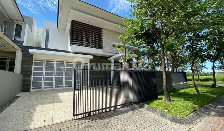 Rumah Minimalis di Graha Family Surabaya Barat Dekat Pakuwon Indah
