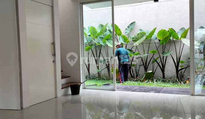 Rumah Citraland Baru Gress Minimalis Surabaya Barat 2