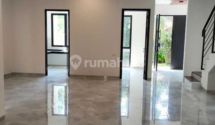 New Citraland House Near Gwalk Lakarsantri West Surabaya 2