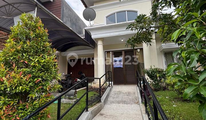 Rumah Citraland Dekat Graha Family Pakuwon Indah