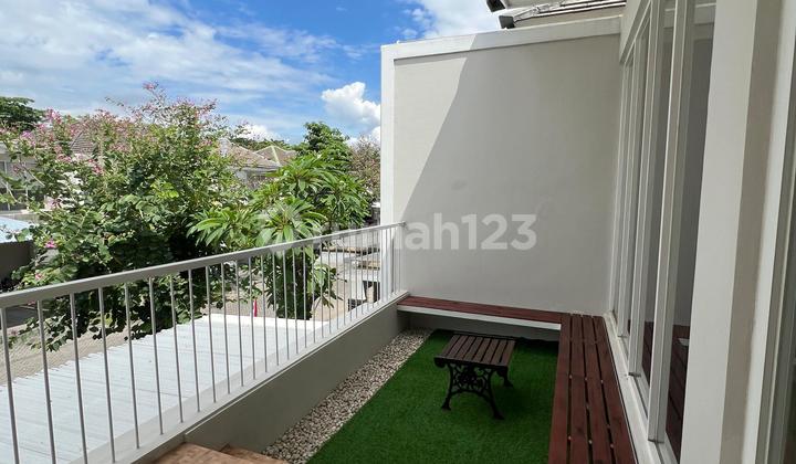 Rumah Wiyung Dekat Citraland Pakuwon Indah Graha Famili