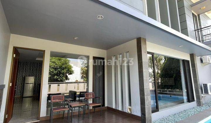 Rumah Chofa Dekat Graha Famili,citraland,pakuwon Indah