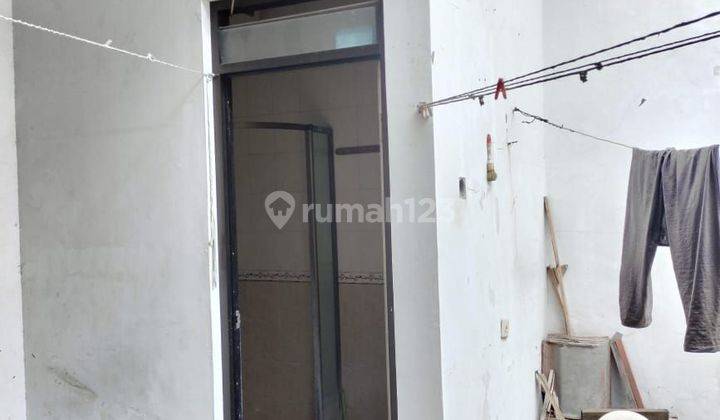 Rumah Babatan Pratama Wiyung Dekat Graha Family,citraland 2