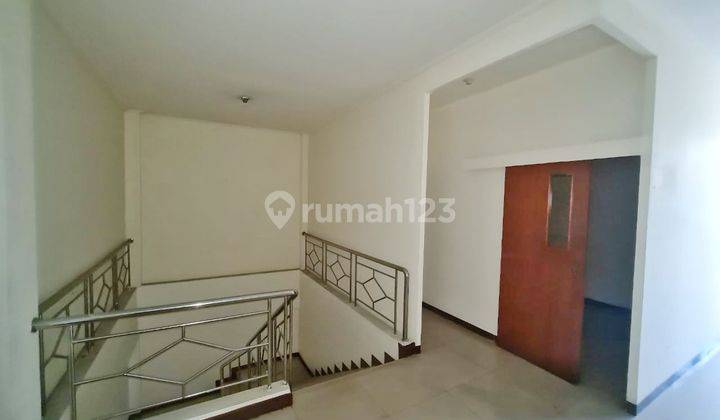 Ruko di Metro, Jakarta Selatan 845 m Bagus HGB 16