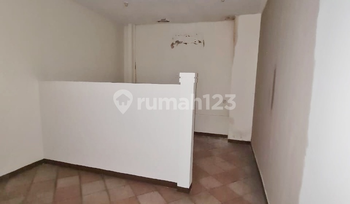 Ruko di Metro, Jakarta Selatan 845 m Bagus HGB 19