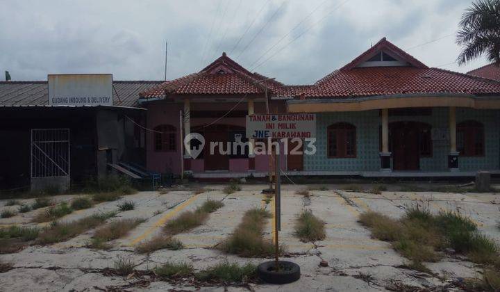 Rumah dengan halaman yang luas di Guro 2 Karawang 1