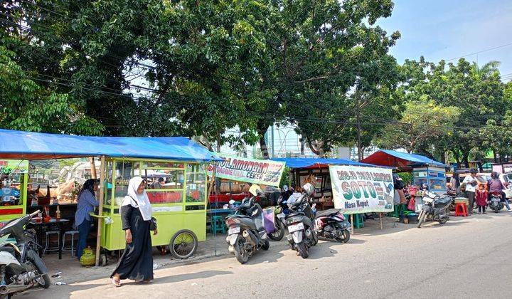 Tanah beserta rumah berada di tengah kota Karawang tepat di samping Alun-alun Kota Karawang 2