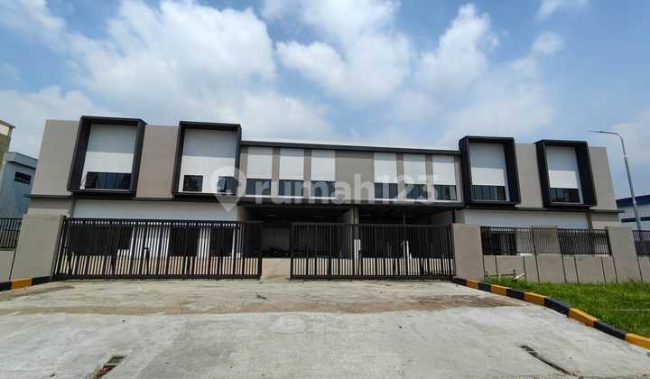 Strategic Factory on East Science Street, Jababeka Industrial Area Strategic Factory on East Science Street, Jababeka Industrial Area