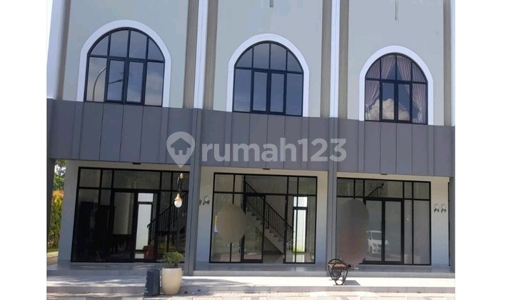 For Rent: New 2-Story Shop in Victoria Square BSB Semarang 2