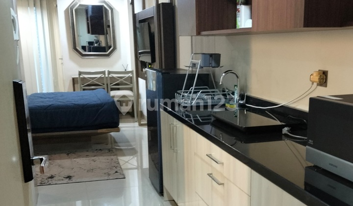 2 Unit Connecting Studio Apartemen Pinnacle Pandanaran Lantai 15 2 Unit Connecting Studio Apartemen Pinnacle Pandanaran Lantai 15