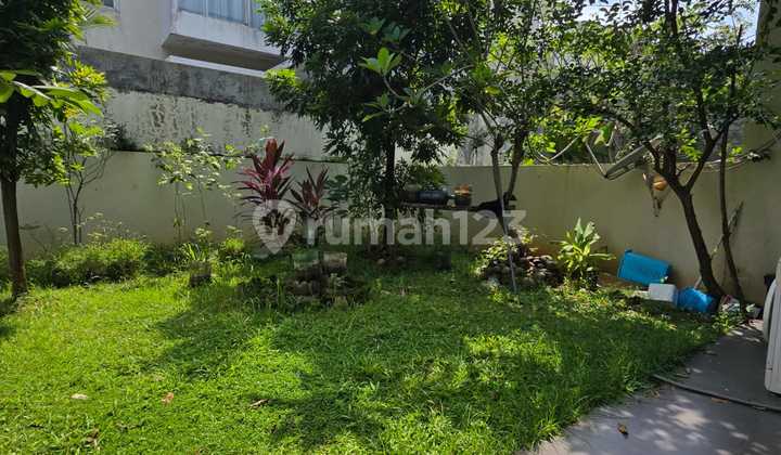 Beautiful House for Sale in Ivy Park Citraland Bsb City 2