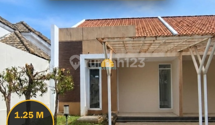 Move-In Ready House in Graha Padma 1