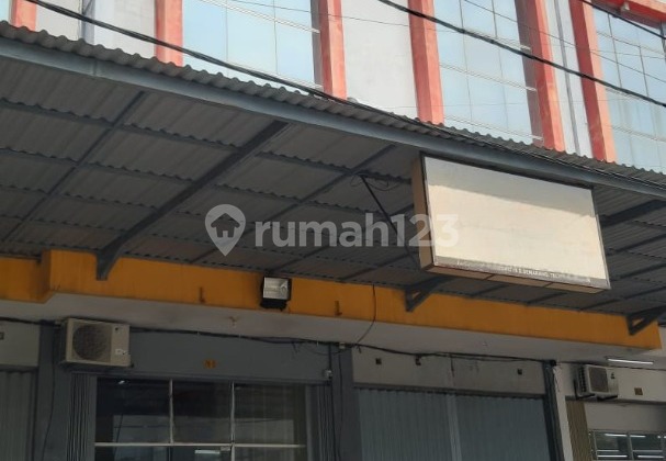 For Sale: 3-Story Shop in Ki Mangunsarkoro Suitable for Restaurant / Cafe / Office / Clinic / Tutoring Center 1