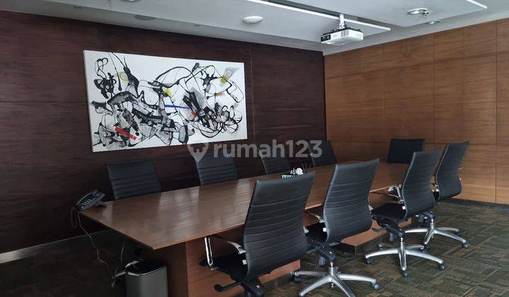 Office Premium Fully Furnished di South Quarter Jakarta Selatan Tower A, 328.98 m² 2